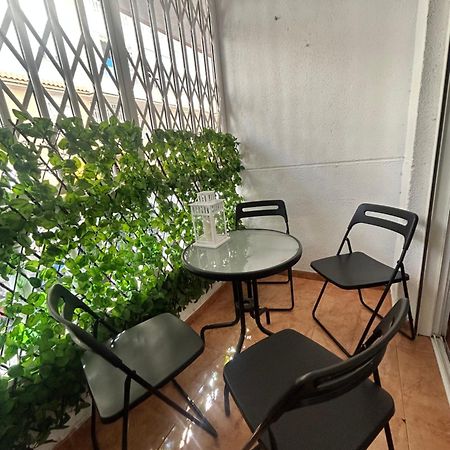 Apartamento Playa Del Cura Torrevieja Bagian luar foto